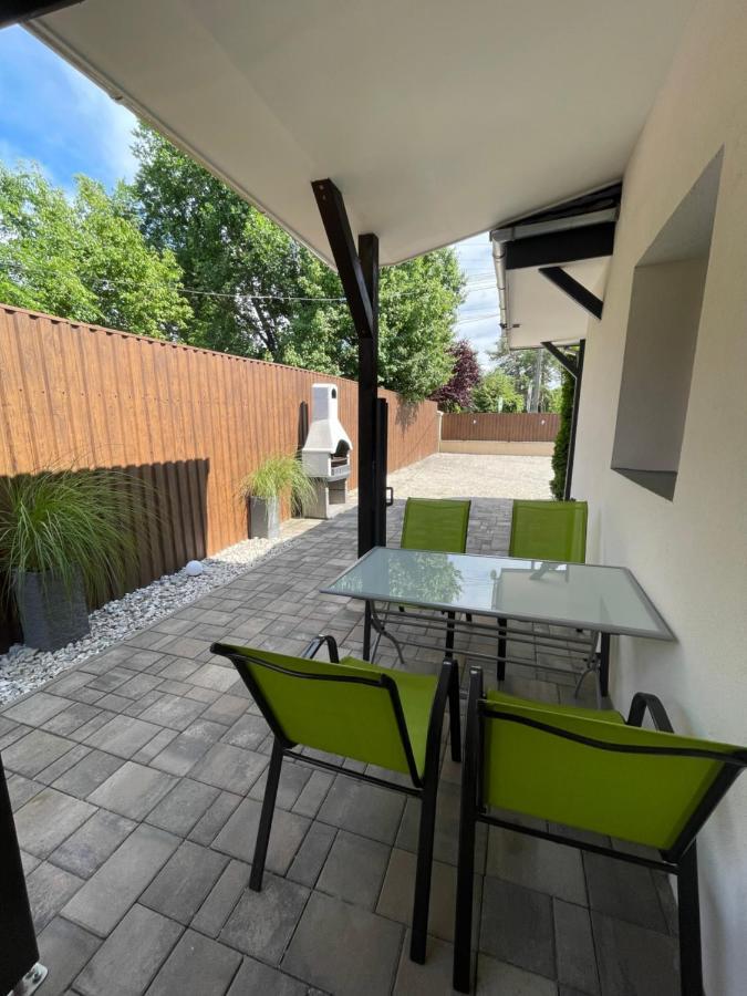 Tutti Apartman Balatonlelle Εξωτερικό φωτογραφία