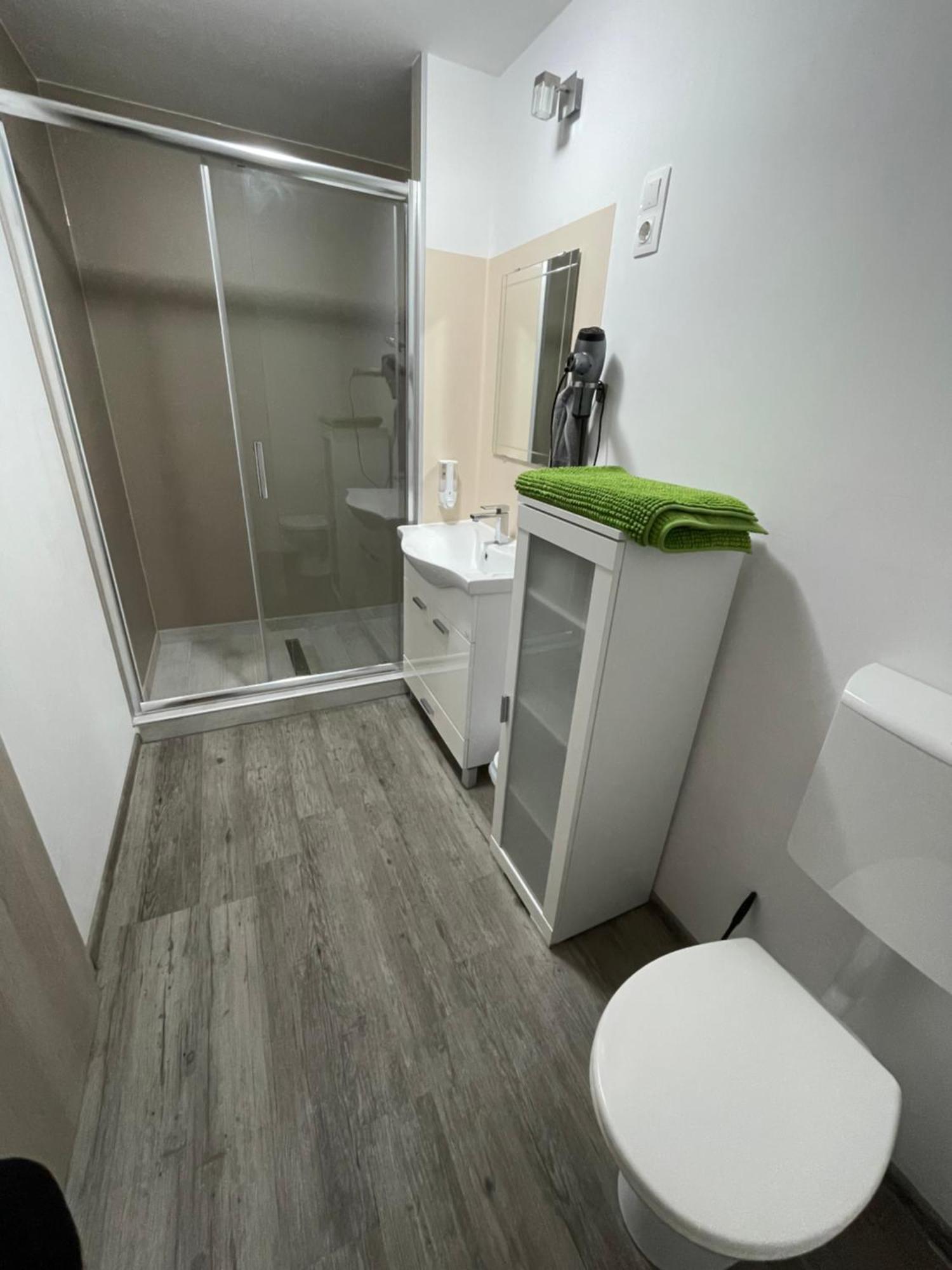 Tutti Apartman Balatonlelle Εξωτερικό φωτογραφία