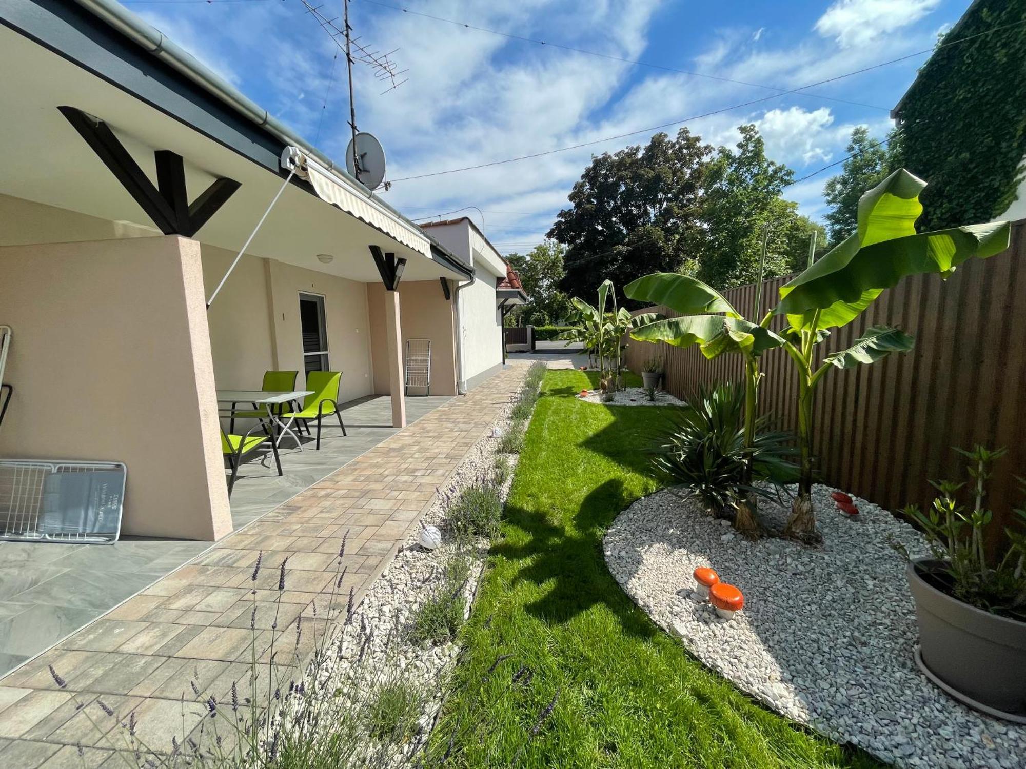 Tutti Apartman Balatonlelle Εξωτερικό φωτογραφία