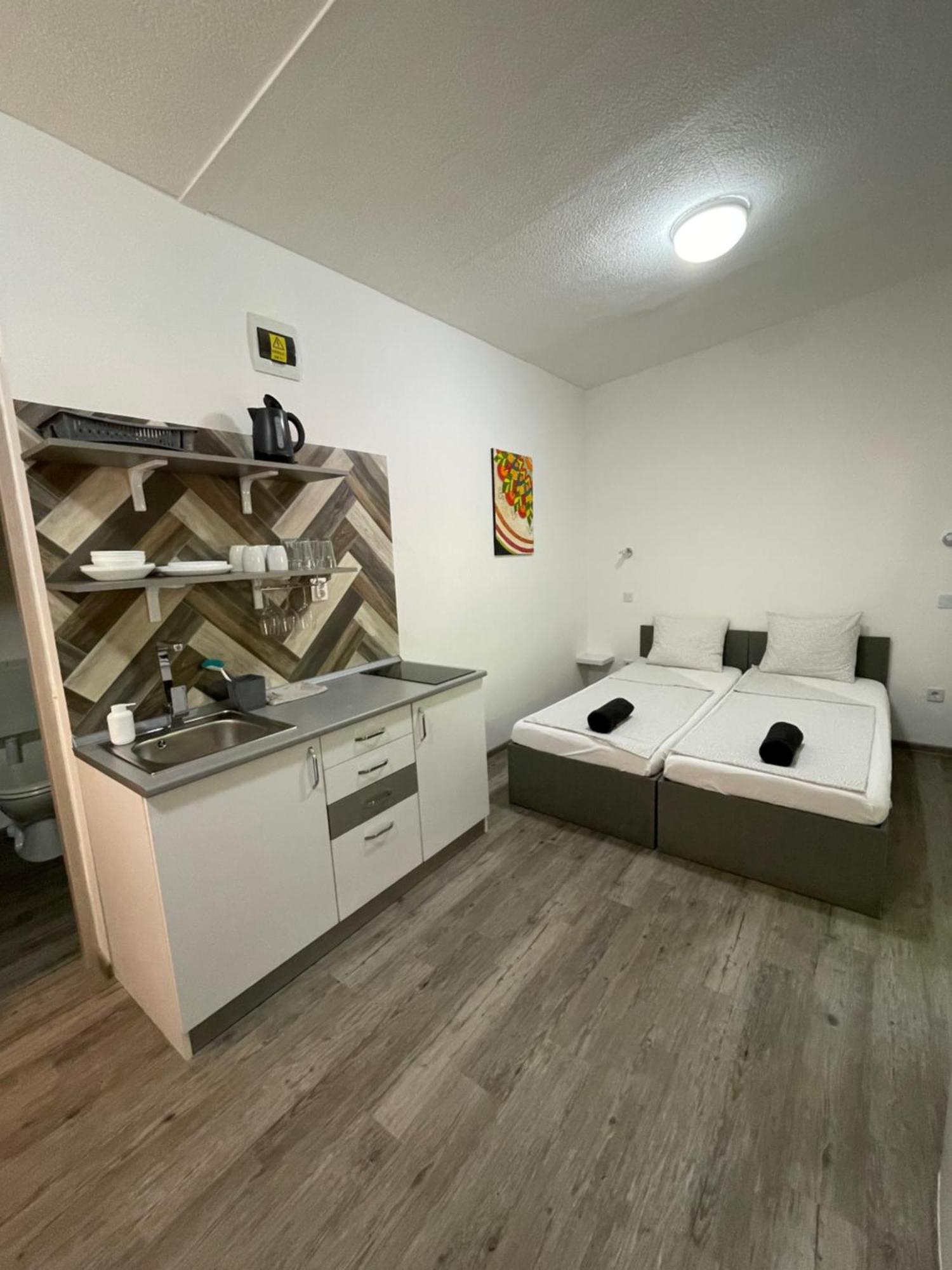 Tutti Apartman Balatonlelle Εξωτερικό φωτογραφία
