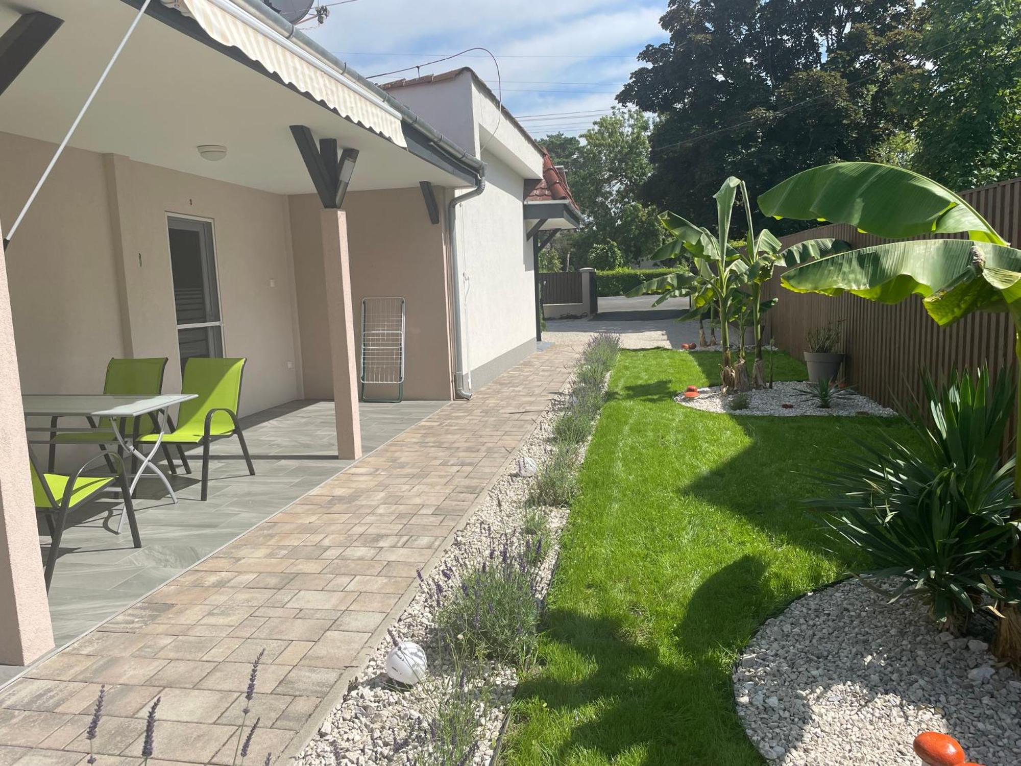 Tutti Apartman Balatonlelle Εξωτερικό φωτογραφία
